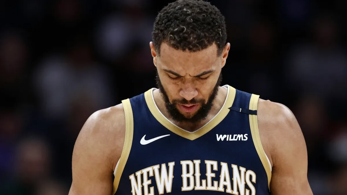The New Orleans Pelicans had a disappointing offseason, failing to improve their roster and making few changes after a...