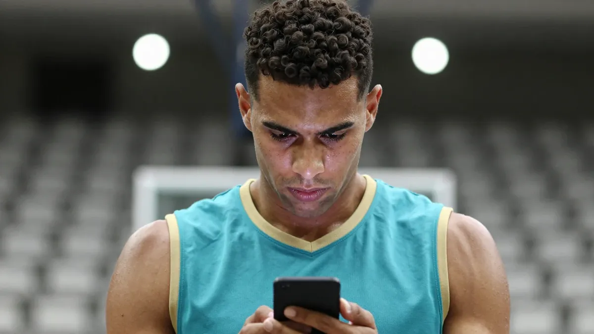 New Orleans Pelicans Trade Rumors: Grizzlies Linked to Jordan Hawkins