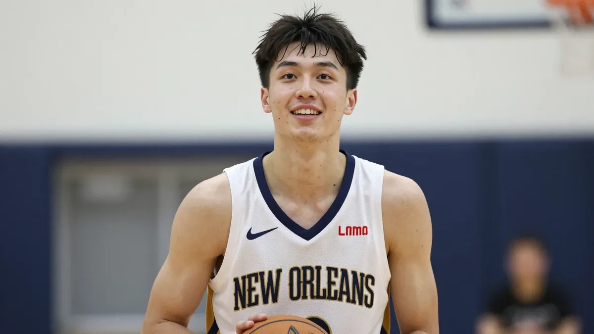 The New Orleans Pelicans have signed undrafted rookie forward Malik Dia to a two-way deal