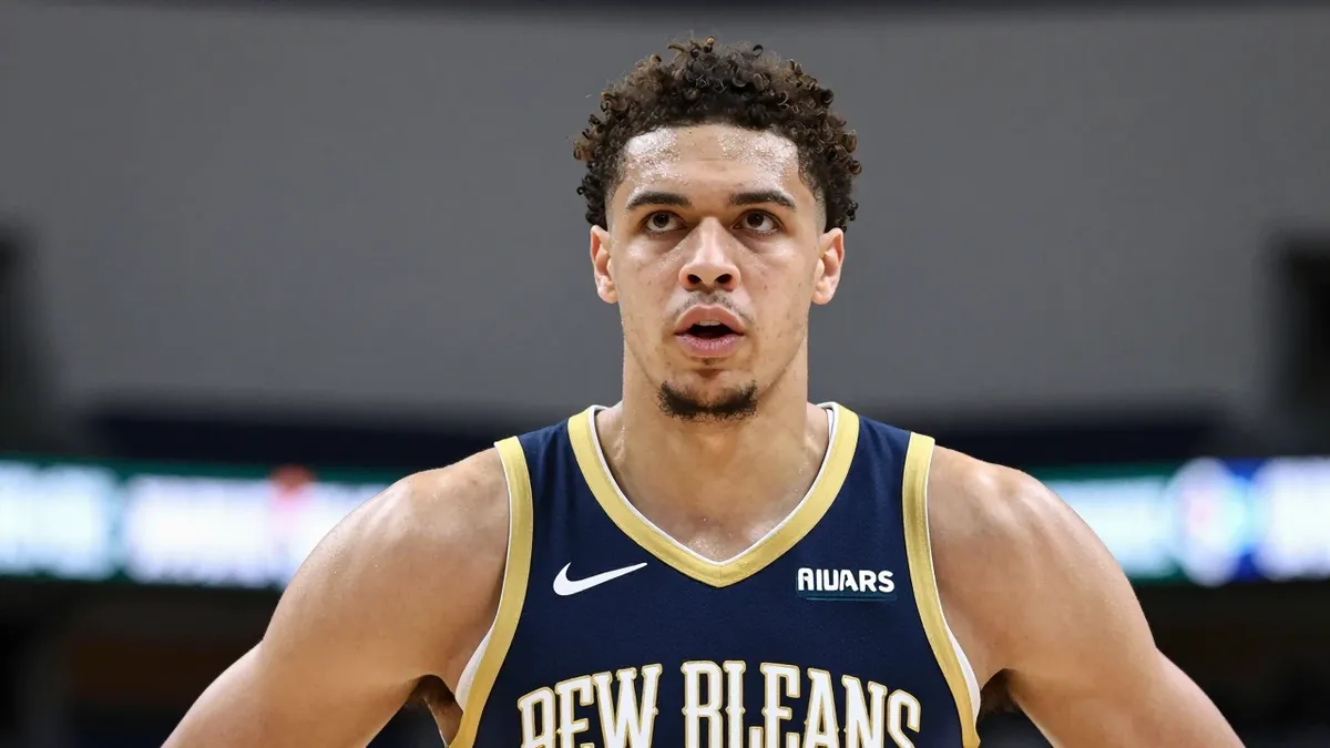 The New Orleans Pelicans have signed center Caleb Houstan to a training camp deal, adding depth to their roster